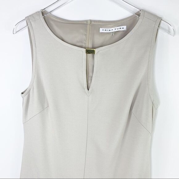 Trina Turk Leatrice Taupe Navy Color-block Sheath Dress w/Pockets Keyhole Neck - Picture 2 of 13